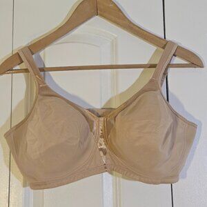 Playtex Bra 42DD 18Hour Silky Smooth Comfort Wireless Full Cover Beige NWOT